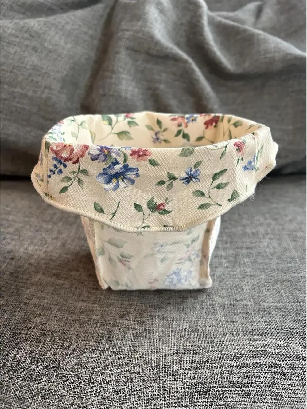 Longaberger 2004 Horizon Of Hope Basket Liner In Spring Floral Fabric